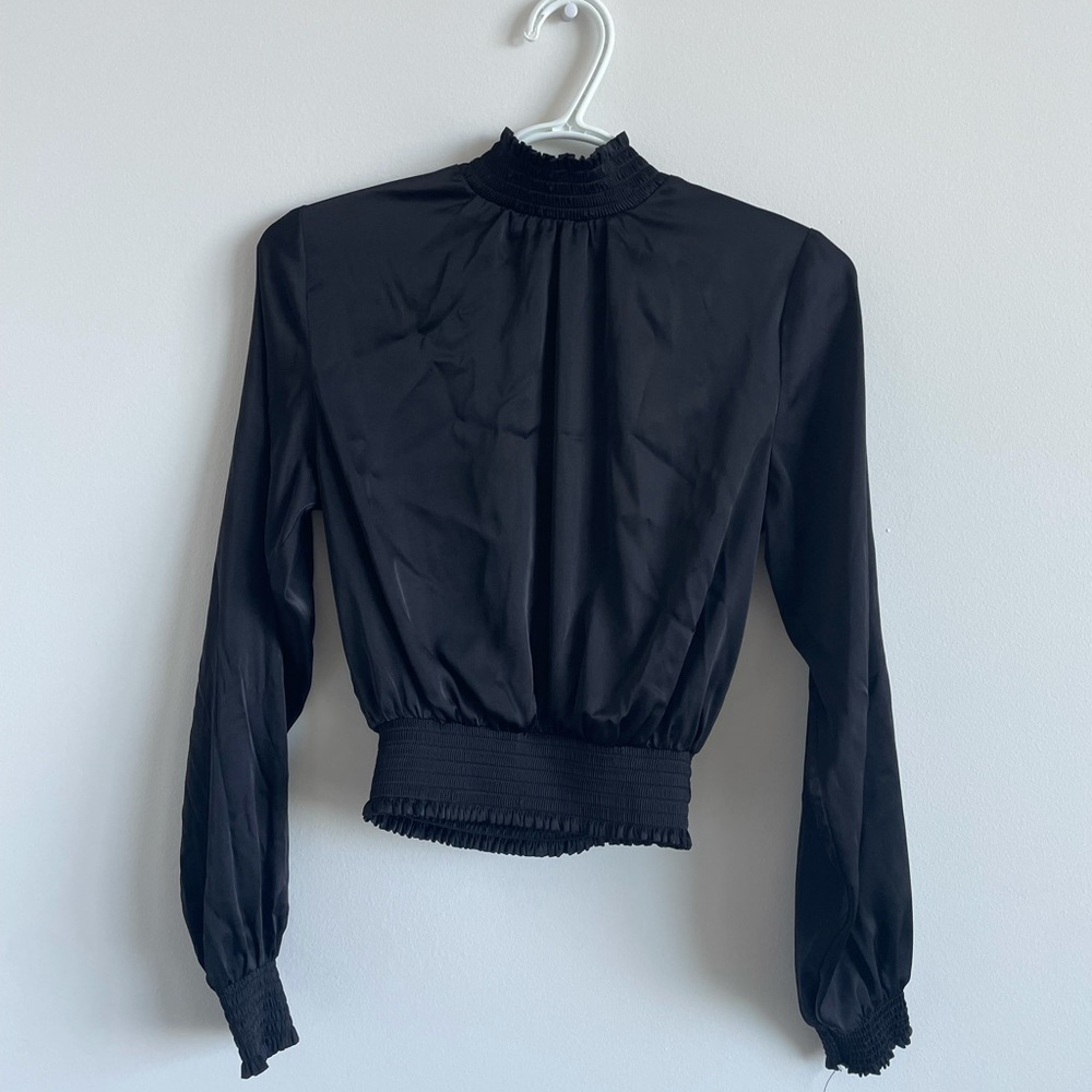 Turtle neck blouse